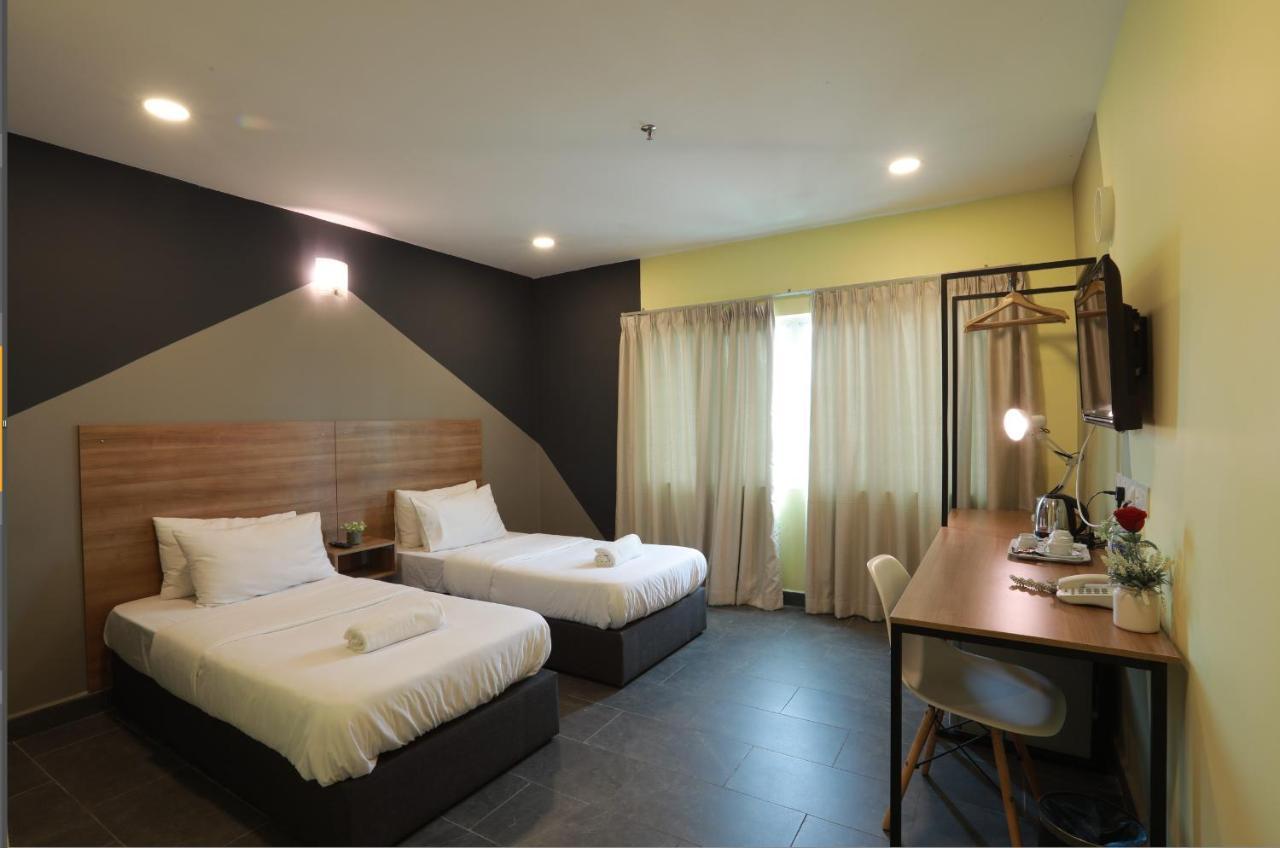 T-Hotel Mont Kiara Kuala Lumpur Exterior foto